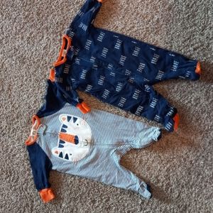 Gerber Newborn lion footies
